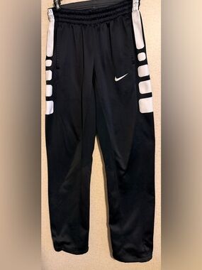 Nike Therma Dri-Fit Fleece Men's Training Pants, Black  with White Logo and Side